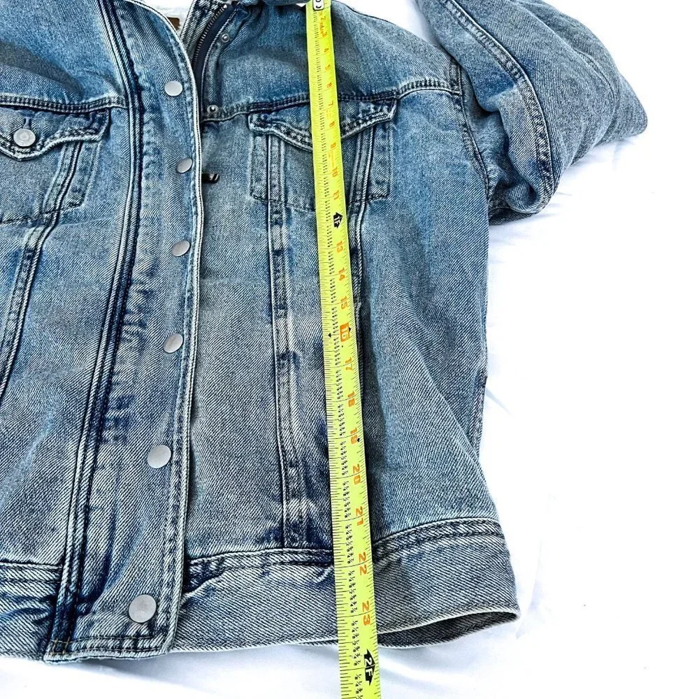Denim Trucker Sherpa lined jacket Size Small
